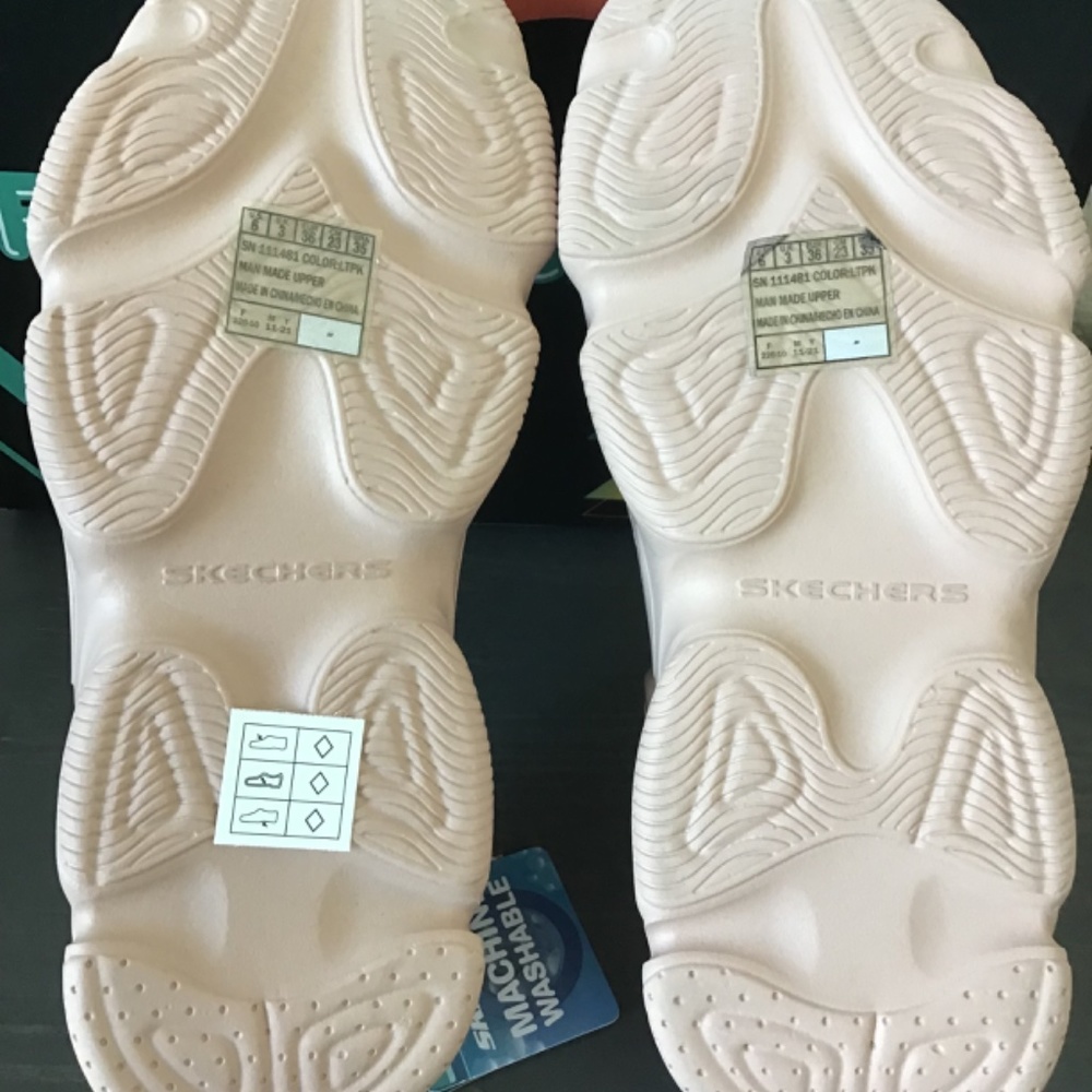 NWT Skechers Foamies Women's Clog Mules in Blush Pink - Picture 12 of 15